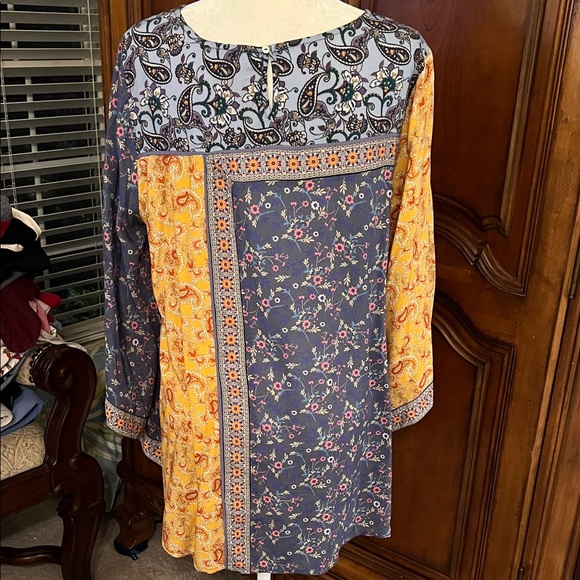 Sundance Paisley and Floral Patchwork Medley Bell Sleeve Blouse, NWOT, L - Picture 6 of 10